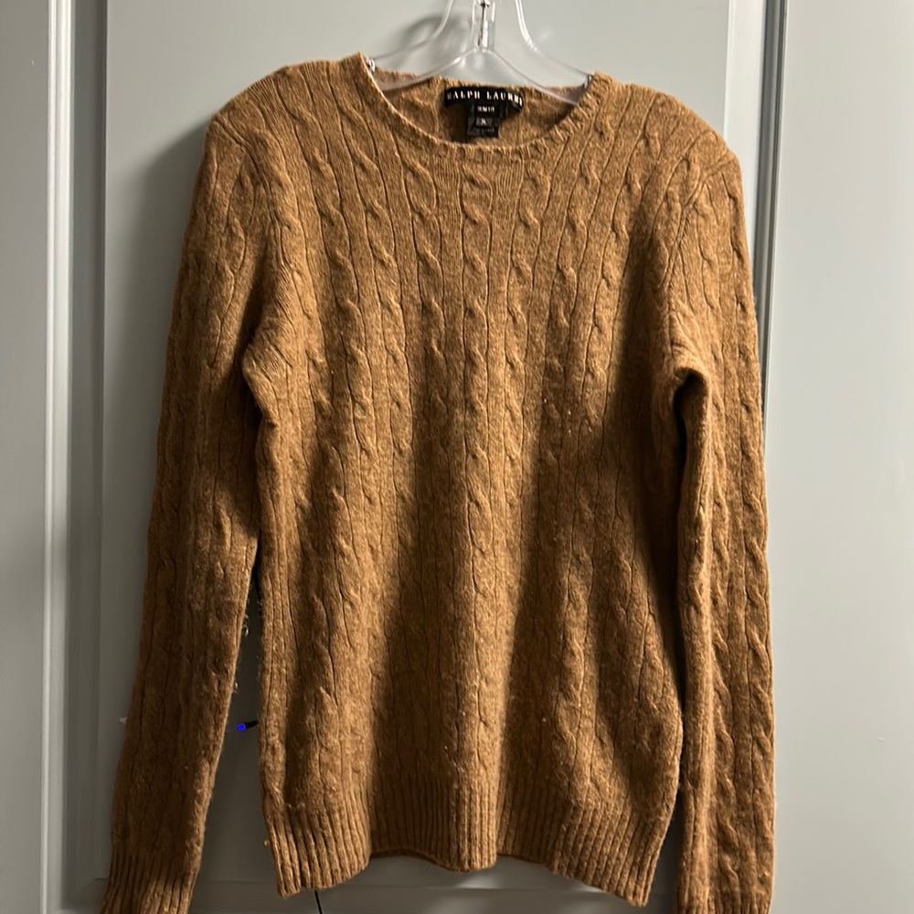 Ralph Lauren slim fit 💯 % cashmere sweater